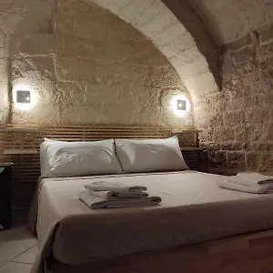 https://la-cas-d-zii-la-giulia.barihotels.org